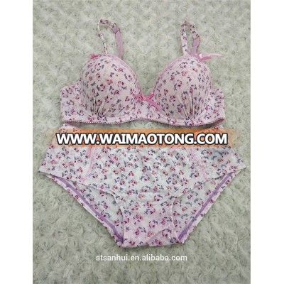 Lovely flower printed hot sale sexy ladies fancy bra panty set